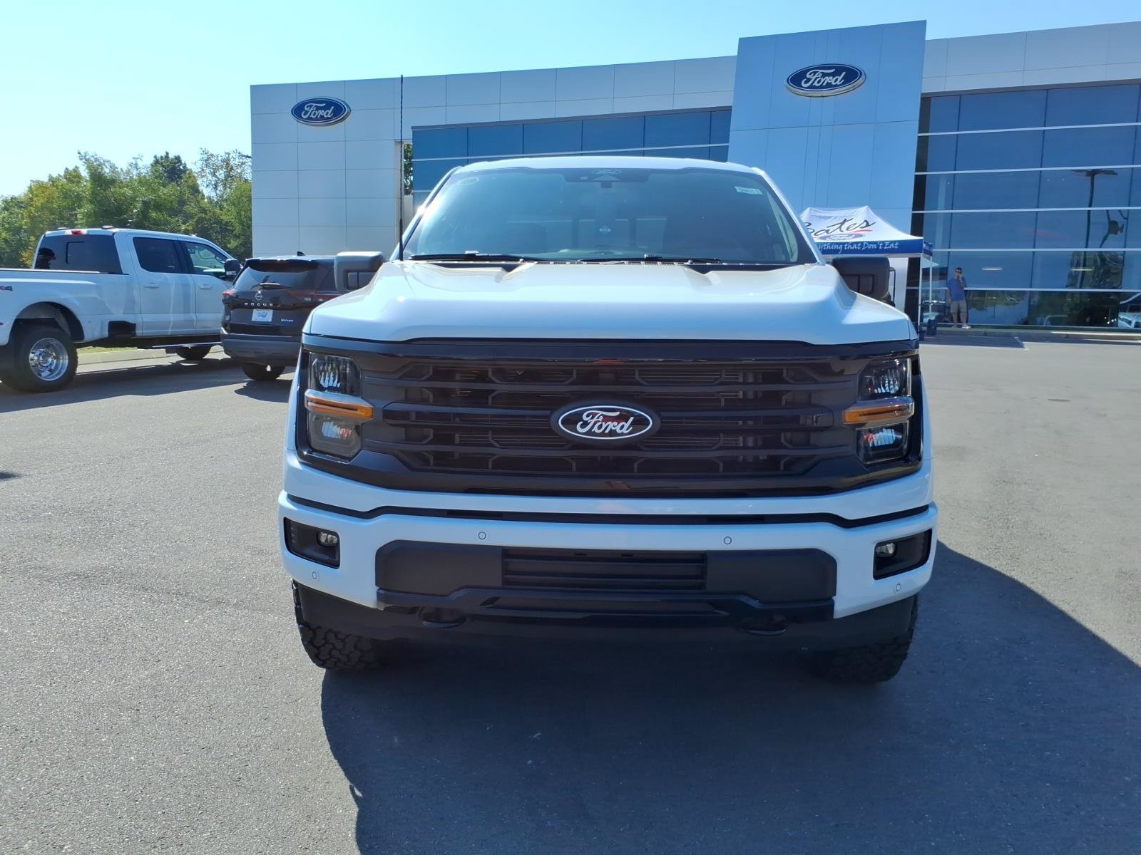 New 2026 Ford F150 XLT w/ Equipment Group 302A MID AWD/4WD image 8