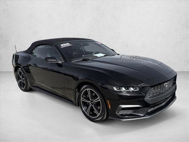 Used 2024 Ford Mustang Premium image 3