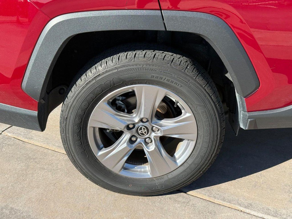 Certified 2025 Toyota RAV4 XLE AWD/4WD image 7