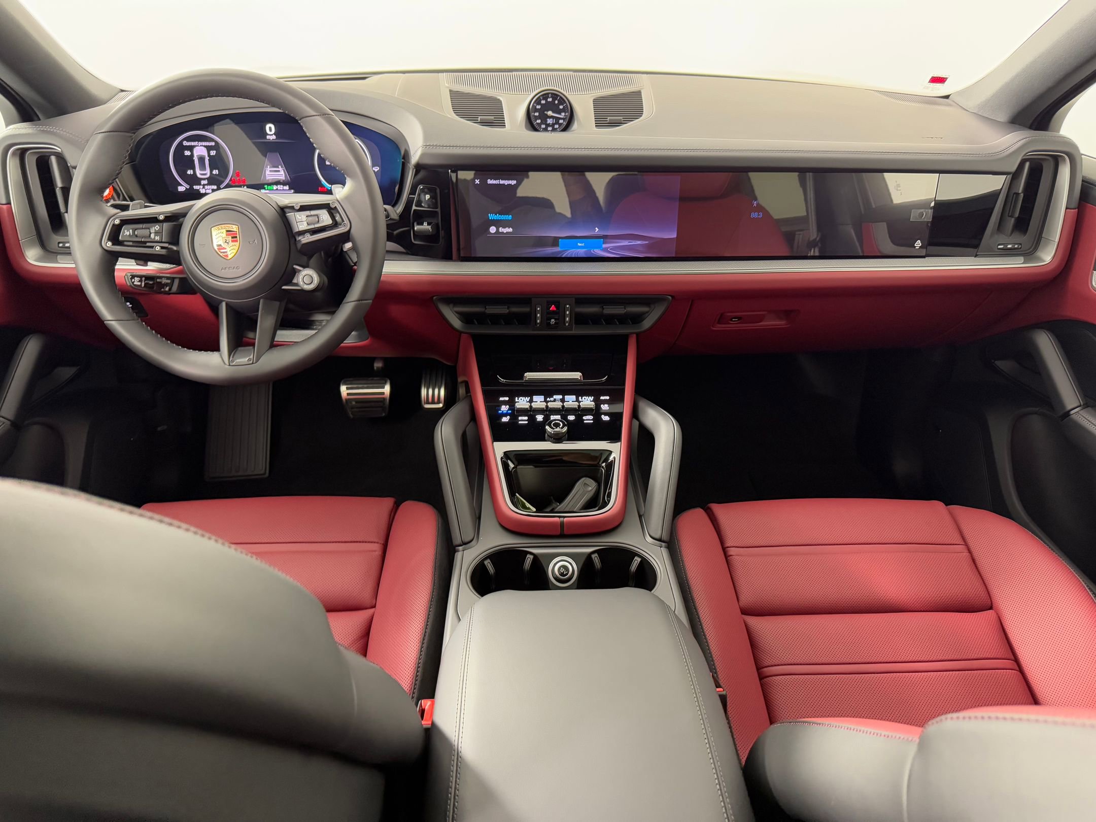 New 2026 Porsche Cayenne S image 17