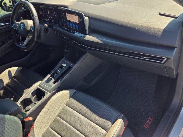 Used 2022 Volkswagen GTI SE FWD image 19