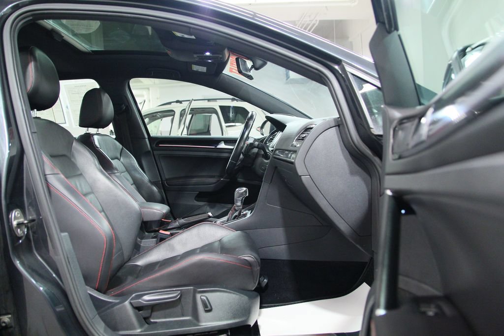Used 2016 Volkswagen GTI 4-Door FWD image 20