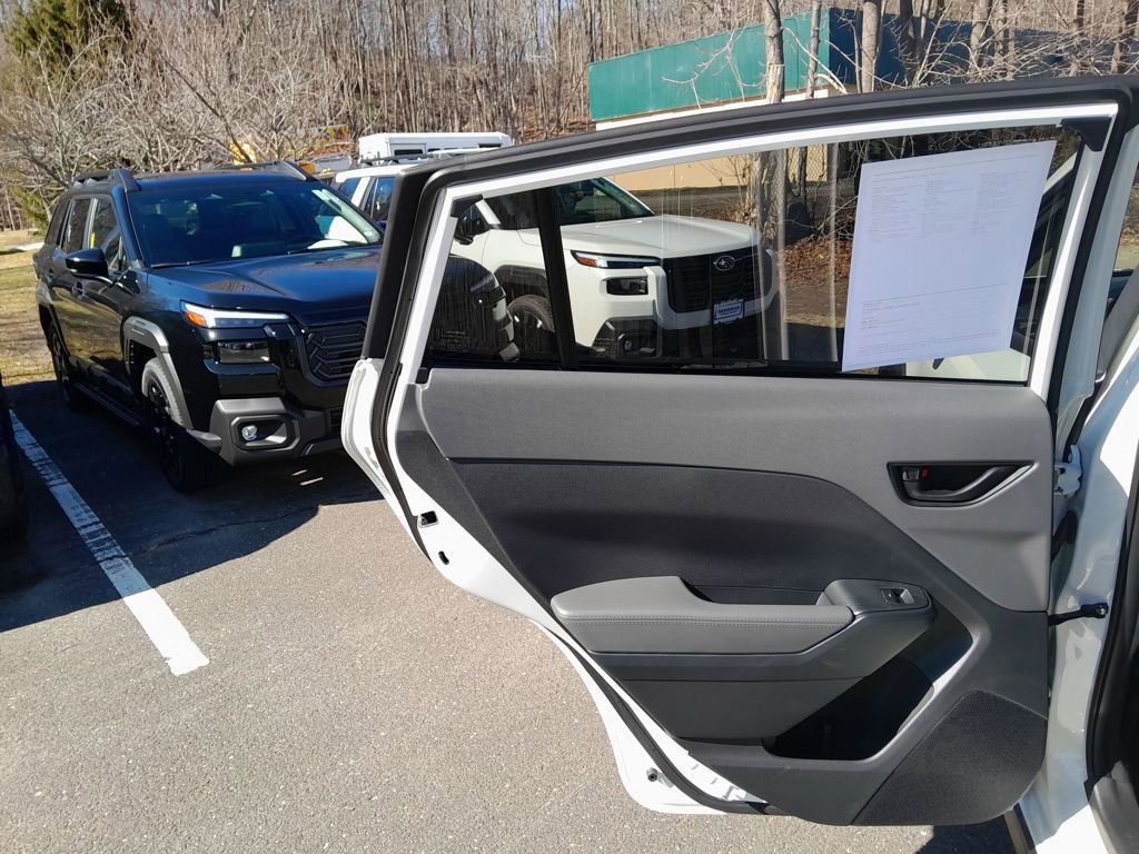 Certified 2025 Subaru Crosstrek 2.0i Premium image 27