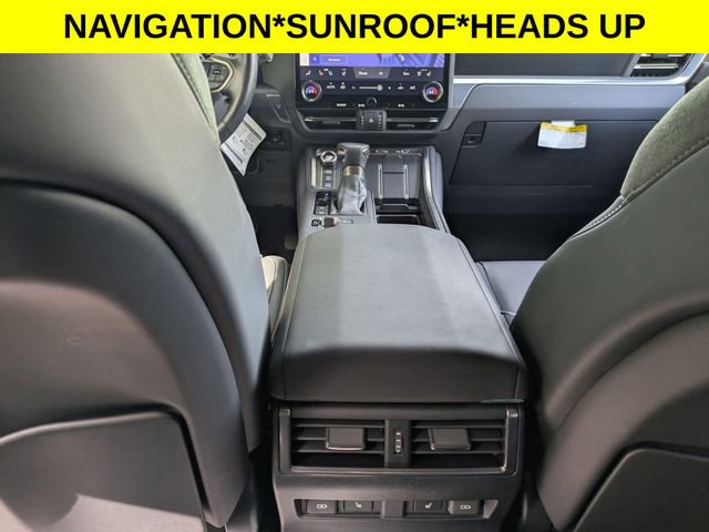Used 2024 Lexus GX 550 image 28
