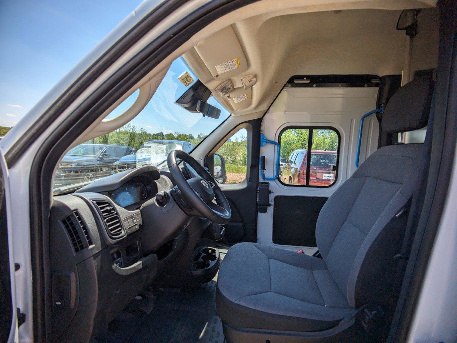 New 2024 RAM ProMaster 3500 w/ Delivery Van Package image 12