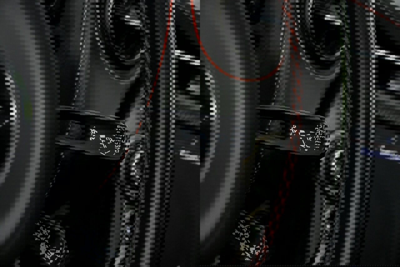 Used 2018 McLaren 720S image 35