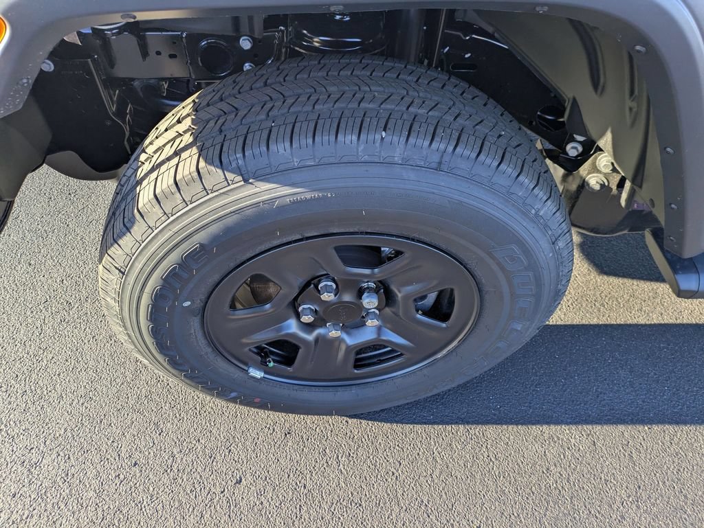 New 2026 Jeep Gladiator Sport AWD/4WD image 9