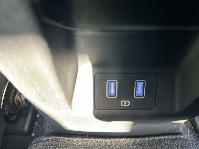 Used 2022 Hyundai Santa Cruz Limited image 16