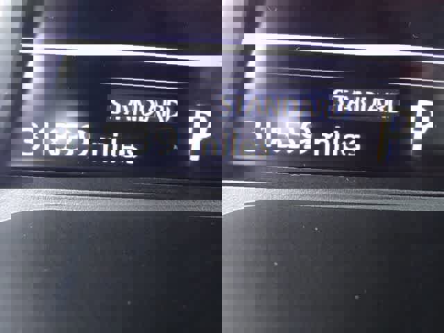 Used 2023 Nissan Rogue SV FWD image 32