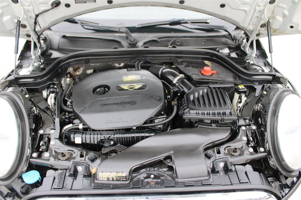 Used 2015 MINI Cooper S image 29