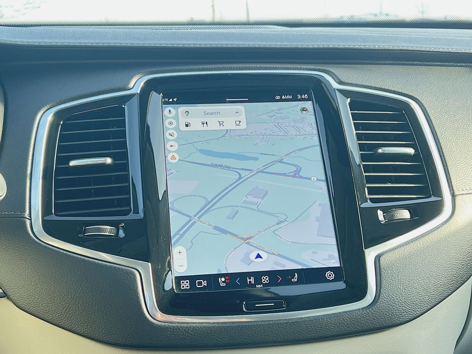 Certified 2023 Volvo XC90 B6 Ultimate w/ Protection Package image 20