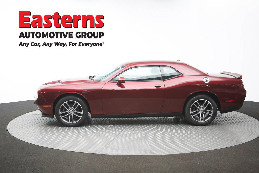 Used 2019 Dodge Challenger SXT AWD/4WD image 56