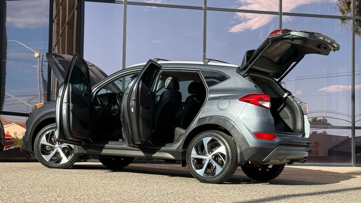 Used 2016 Hyundai Tucson Limited FWD image 29