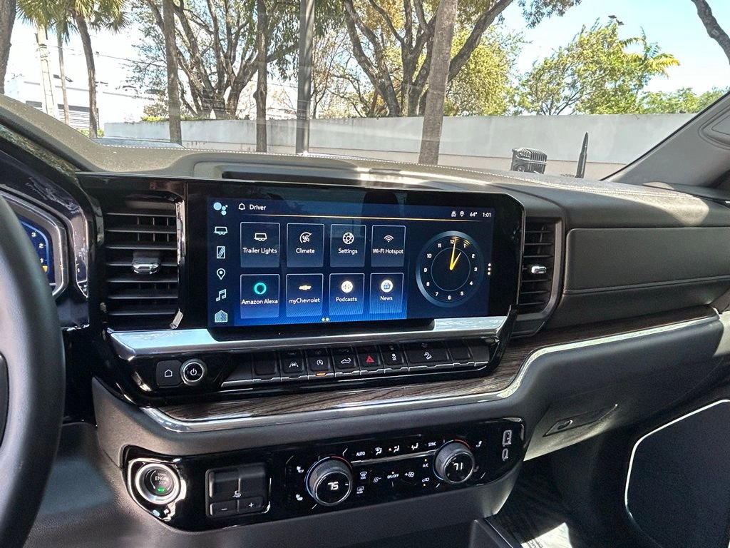 Used 2024 Chevrolet Silverado 1500 LT Trail Boss image 26