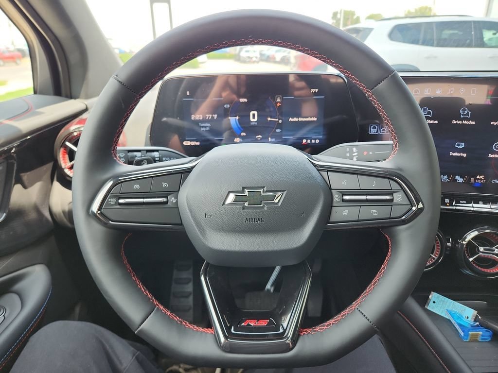 New 2026 Chevrolet Blazer EV RS AWD/4WD image 16