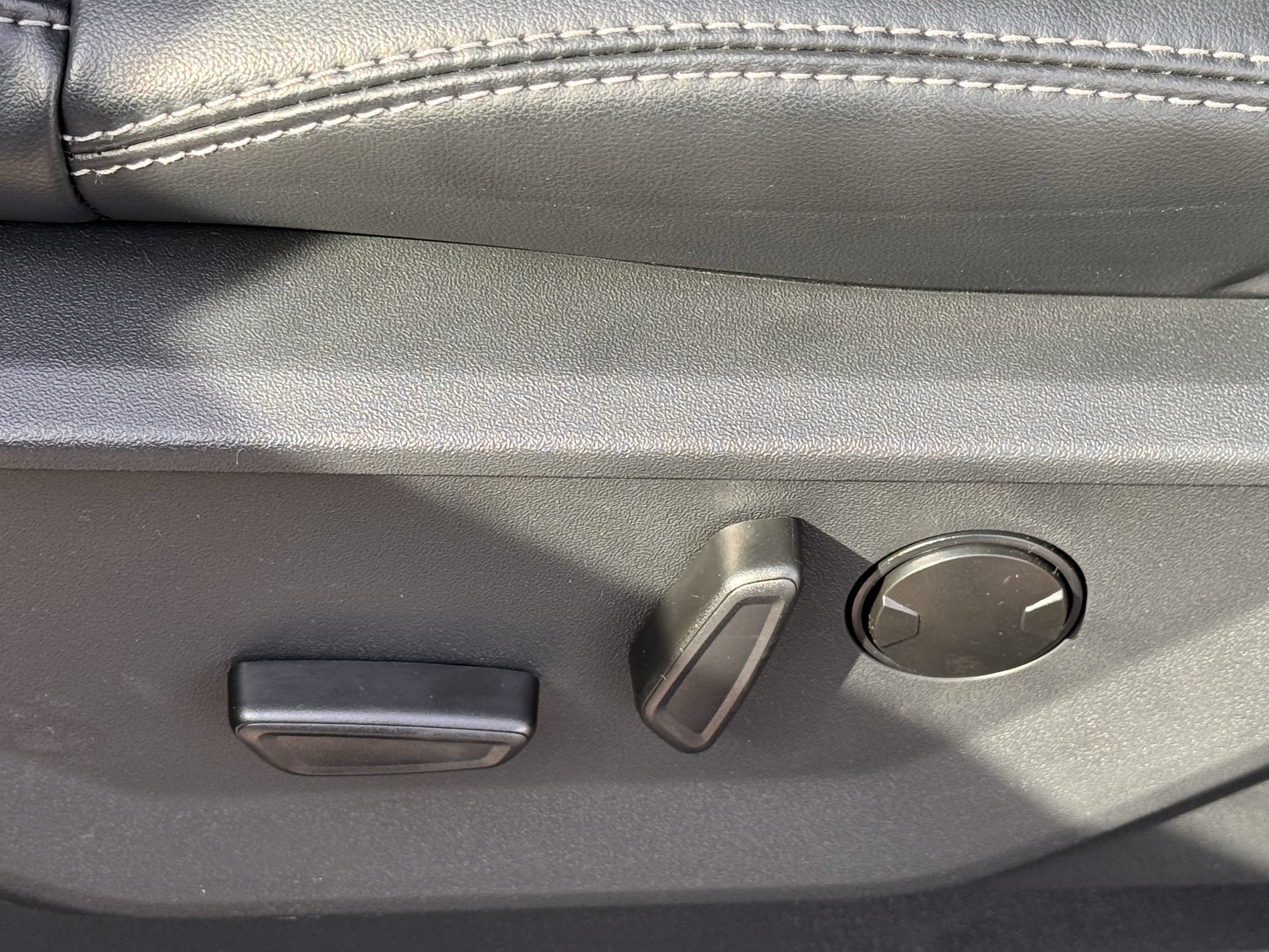 New 2026 Ford Expedition Platinum image 11