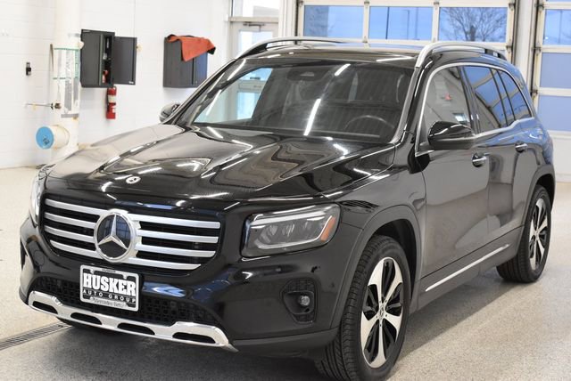 Used 2025 Mercedes-Benz GLB 250 4MATIC image 9