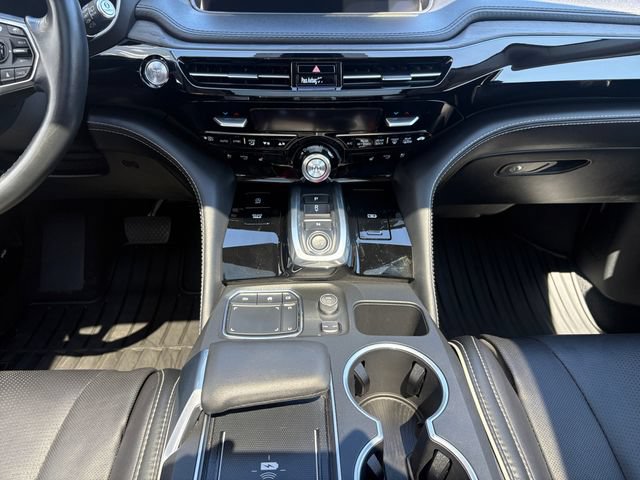 Used 2024 Acura MDX w/ Advance Package AWD/4WD image 11