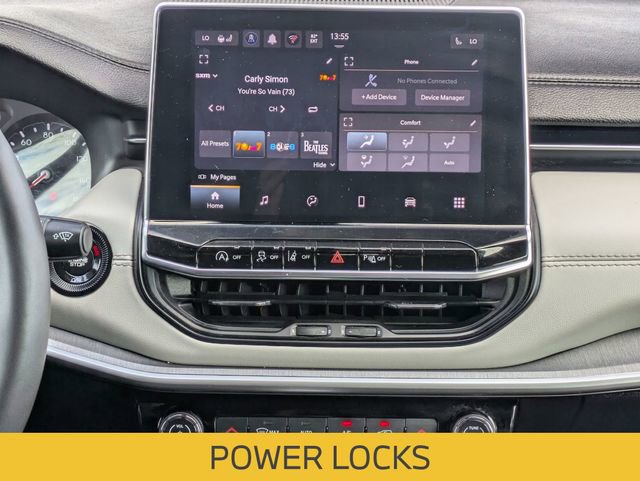 Used 2025 Jeep Compass Limited AWD/4WD image 19