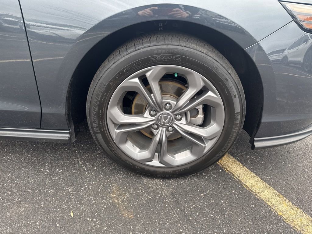 Certified 2024 Honda Accord EX image 15