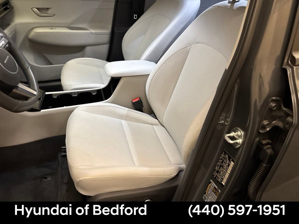 Certified 2024 Hyundai Kona SEL w/ Convenience Package AWD/4WD image 12
