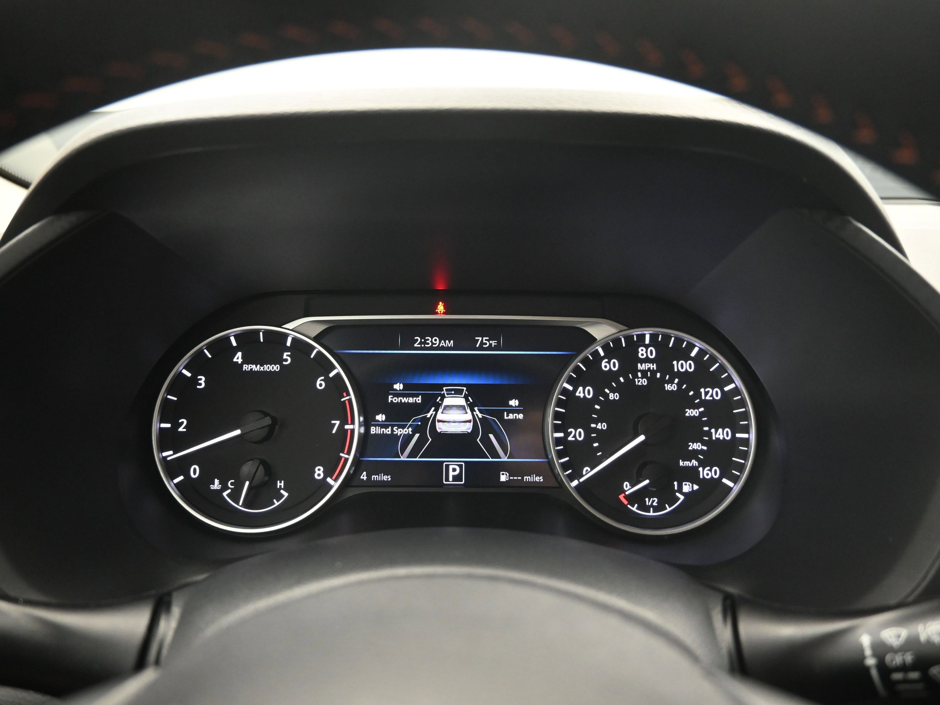 New 2025 Nissan Sentra SR image 13