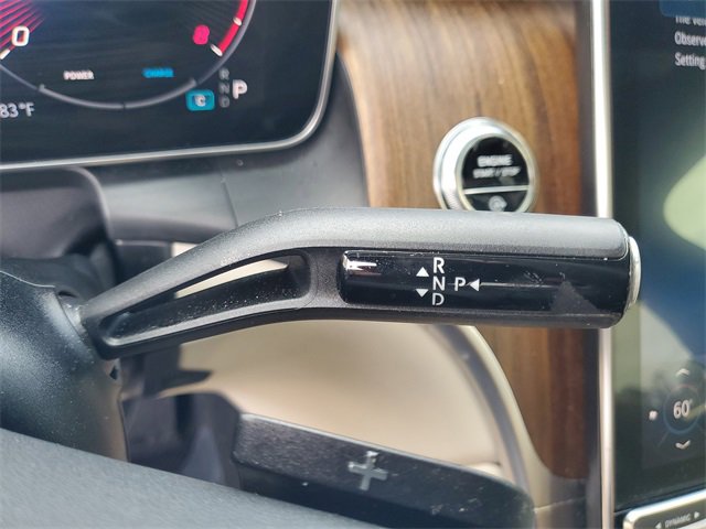 Used 2024 Mercedes-Benz GLC 300 4MATIC image 23