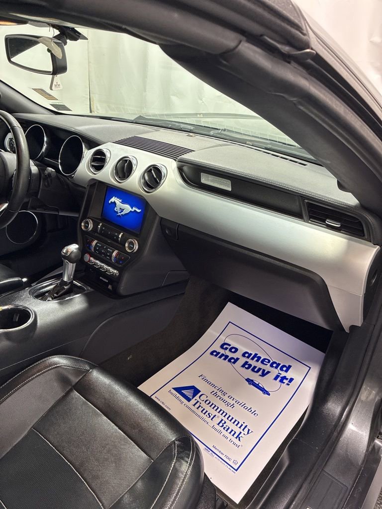 Used 2017 Ford Mustang Premium image 25