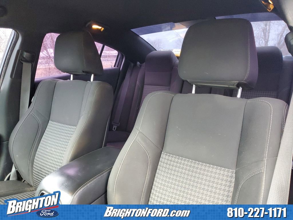 Used 2018 Dodge Charger GT w/ Blacktop Package image 9
