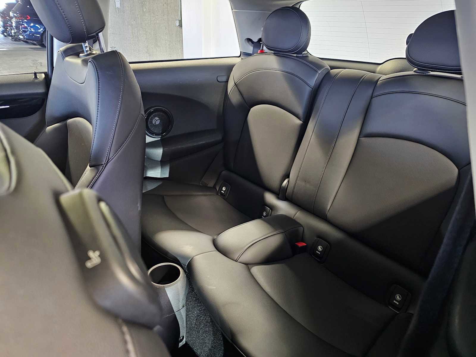 Used 2016 MINI Cooper S image 29