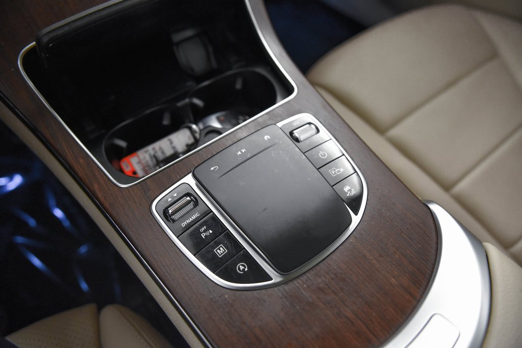 Used 2022 Mercedes-Benz GLC 300 4MATIC image 21