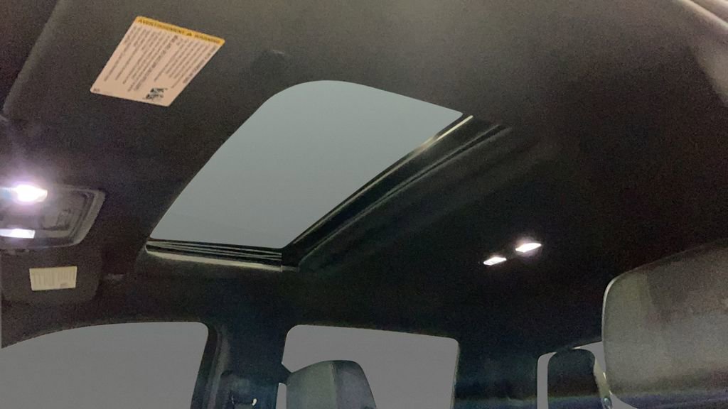 Used 2022 GMC Sierra 1500 AT4 w/ AT4 Preferred Package image 18