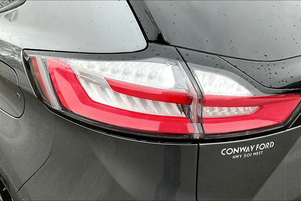 Used 2022 Ford Edge ST w/ Equipment Group 401A AWD/4WD image 25