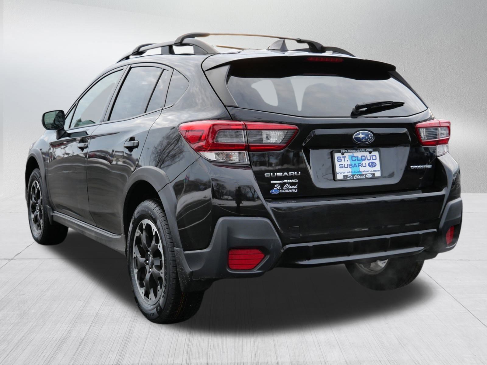 Used 2023 Subaru Crosstrek 2.0i Premium image 5