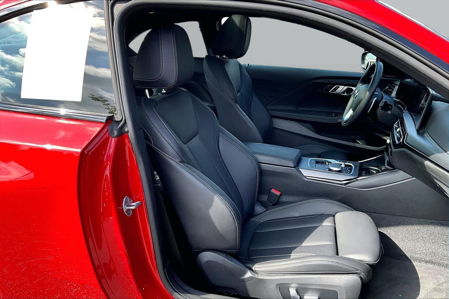 Certified 2023 BMW 230i Coupe w/ Premium Package RWD image 9