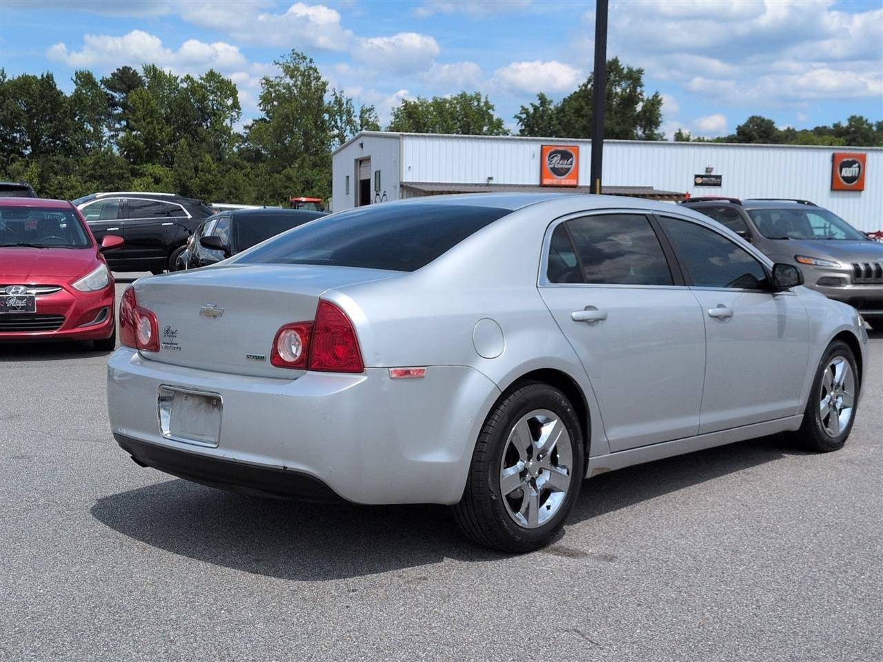 Used 2011 Chevrolet Malibu LS FWD image 3