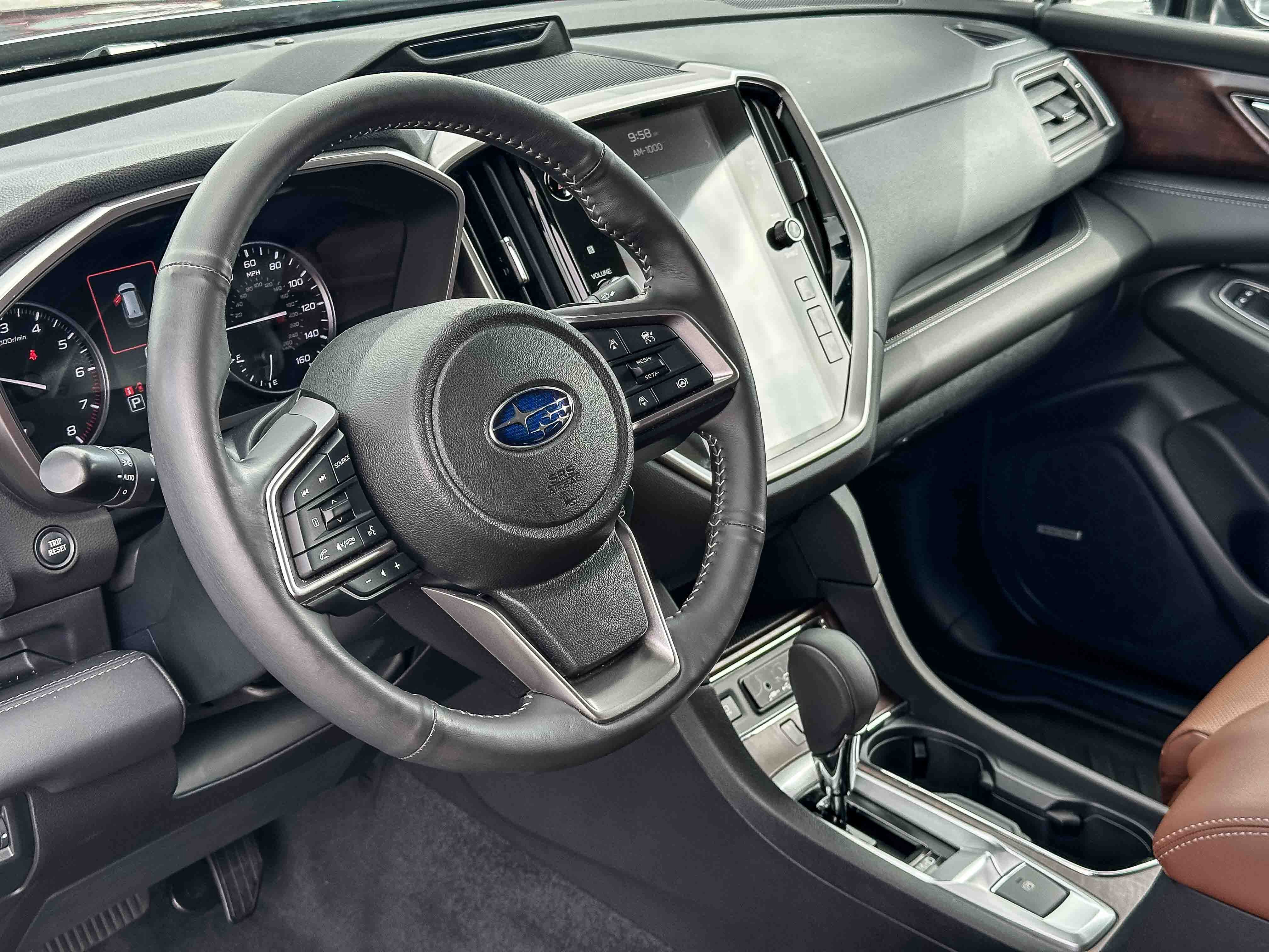 Used 2024 Subaru Ascent Touring AWD/4WD image 12