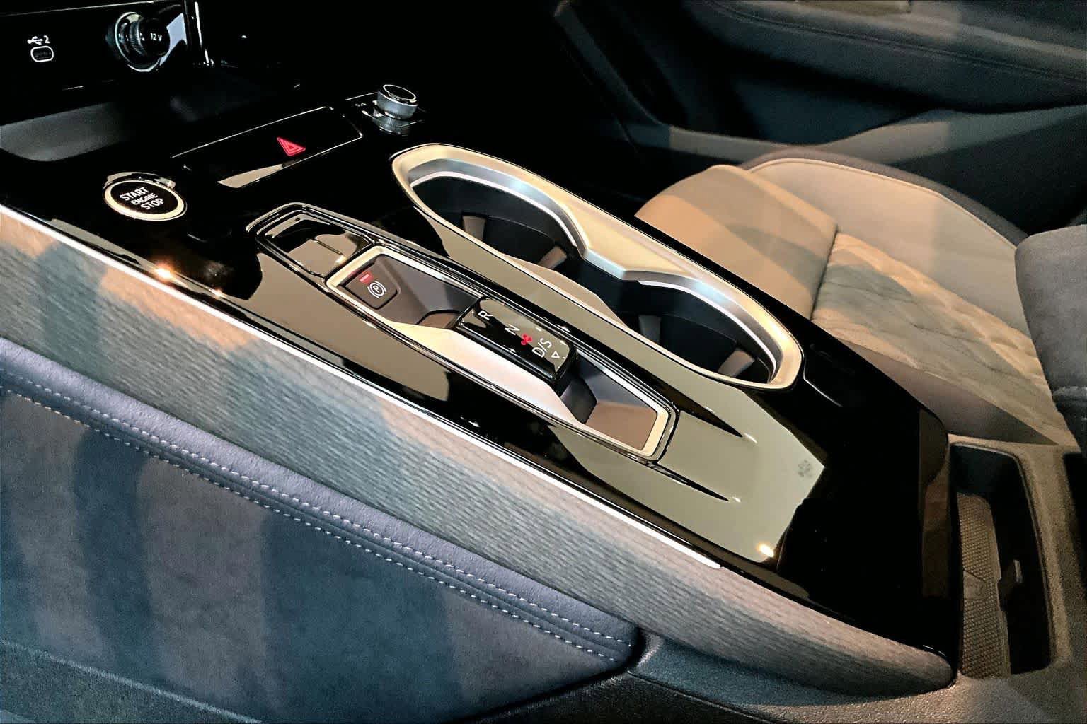 New 2026 Audi A6 Prestige AWD/4WD image 6