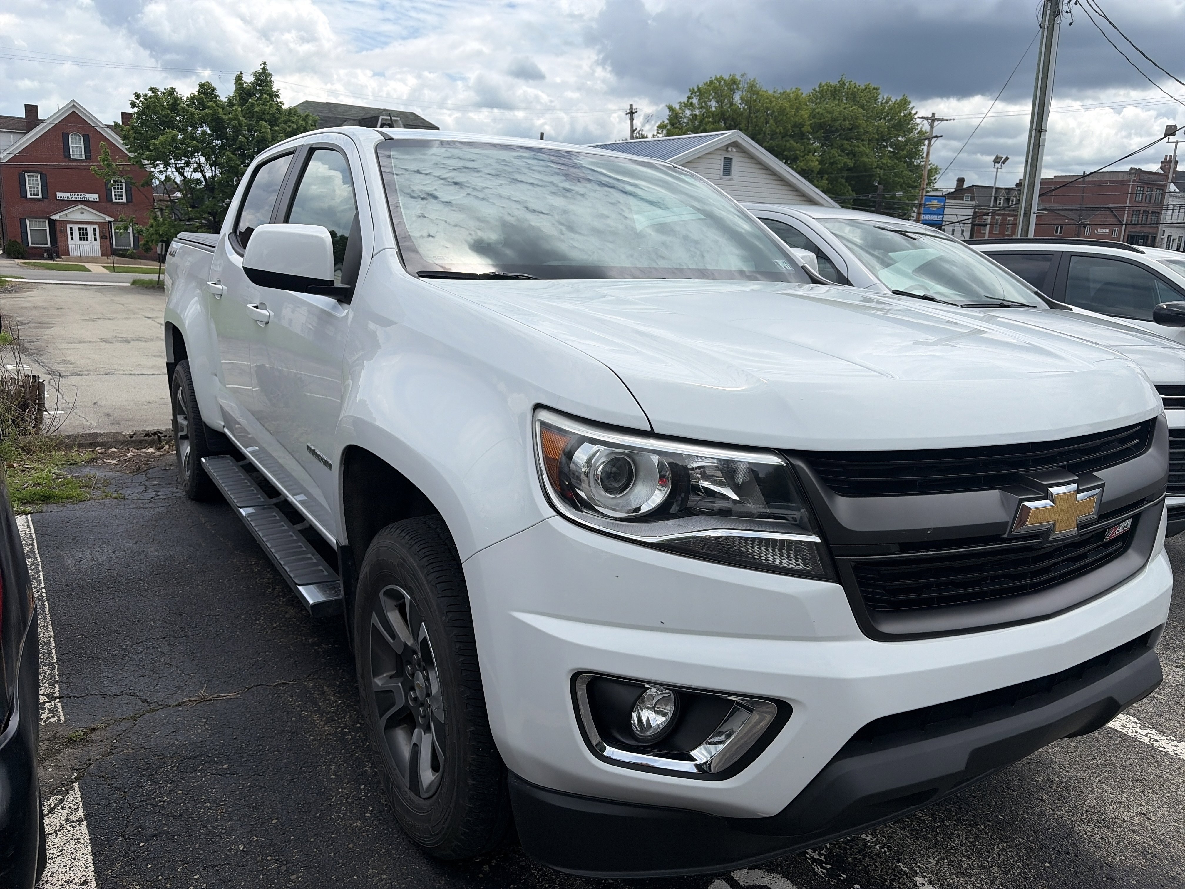 Used 2019 Chevrolet Colorado Z71 AWD/4WD image 4
