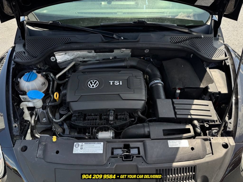 Used 2016 Volkswagen Beetle 1.8T Classic FWD image 33