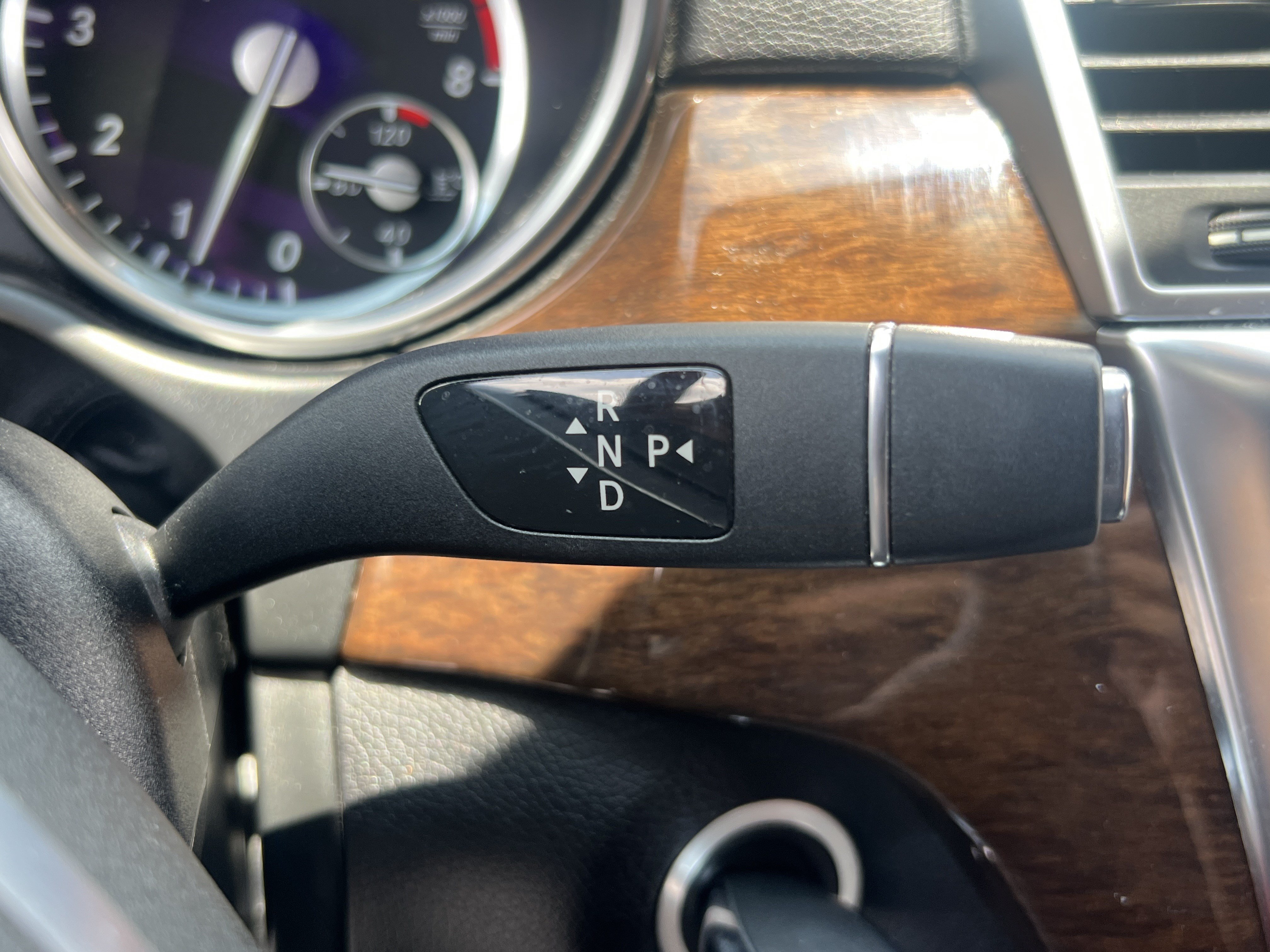 Used 2014 Mercedes-Benz ML 350 4MATIC image 26