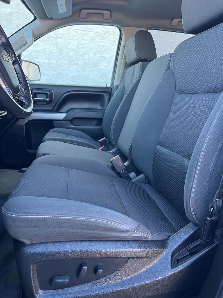 Used 2017 Chevrolet Silverado 1500 LT w/ Trailering Package image 7