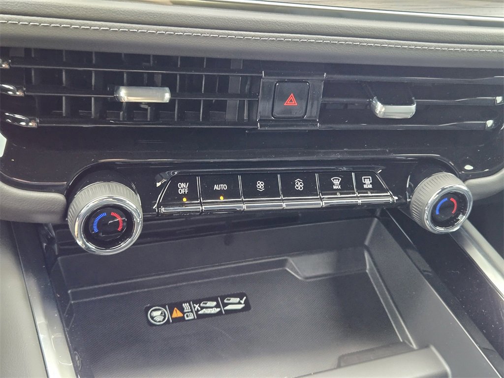 New 2026 Chevrolet Suburban LT w/ Comfort Package image 10