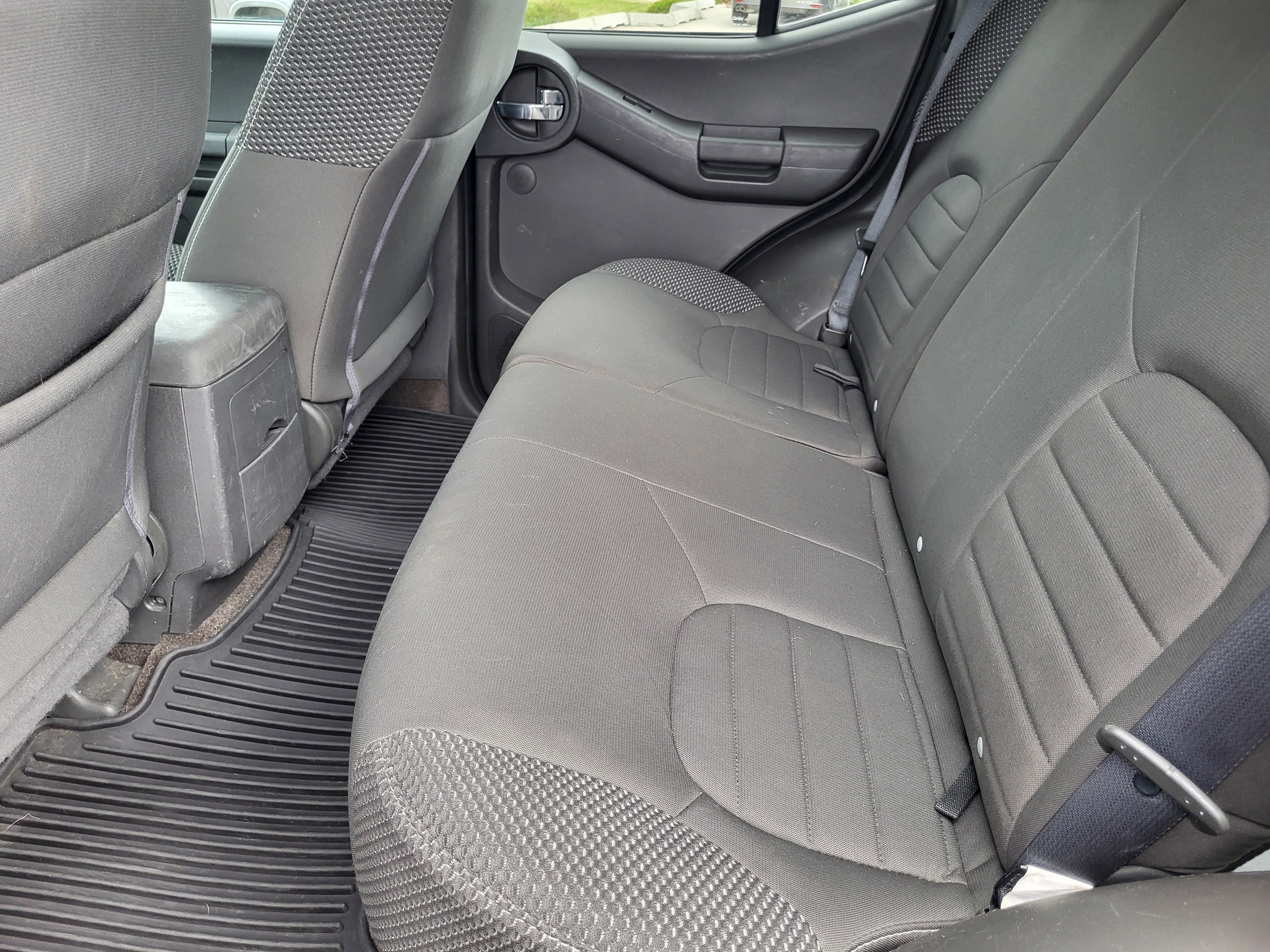 Used 2015 Nissan Xterra PRO-4X image 23