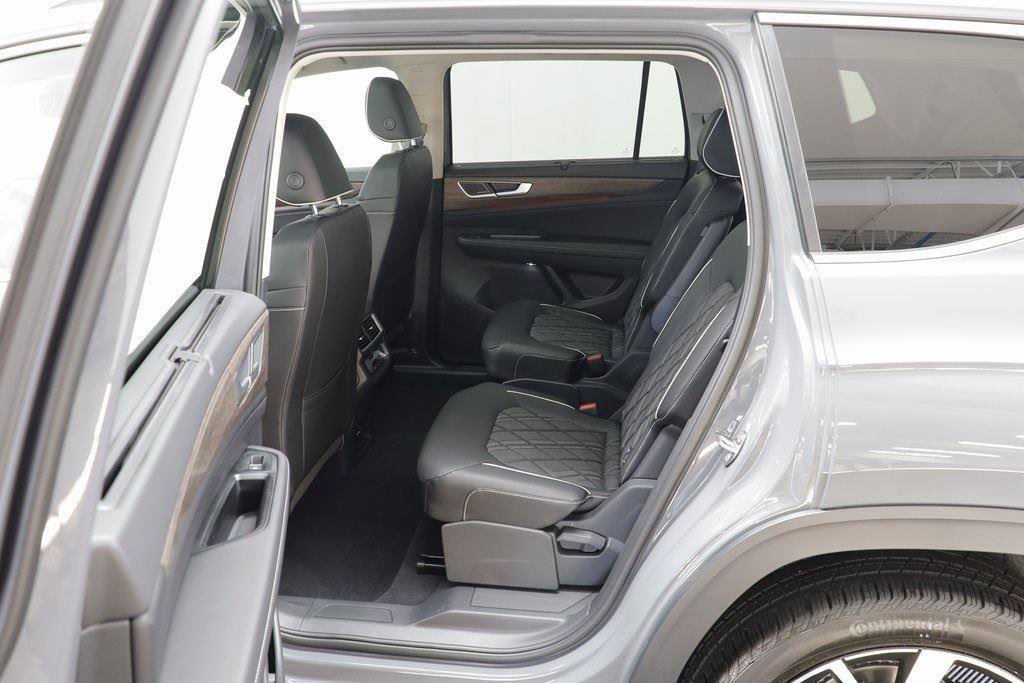 New 2026 Volkswagen Atlas SEL Premium R-Line image 14