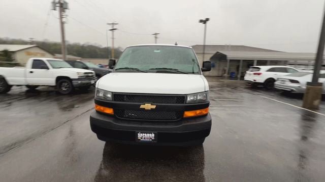 New 2026 Chevrolet Express 3500 LS RWD image 3