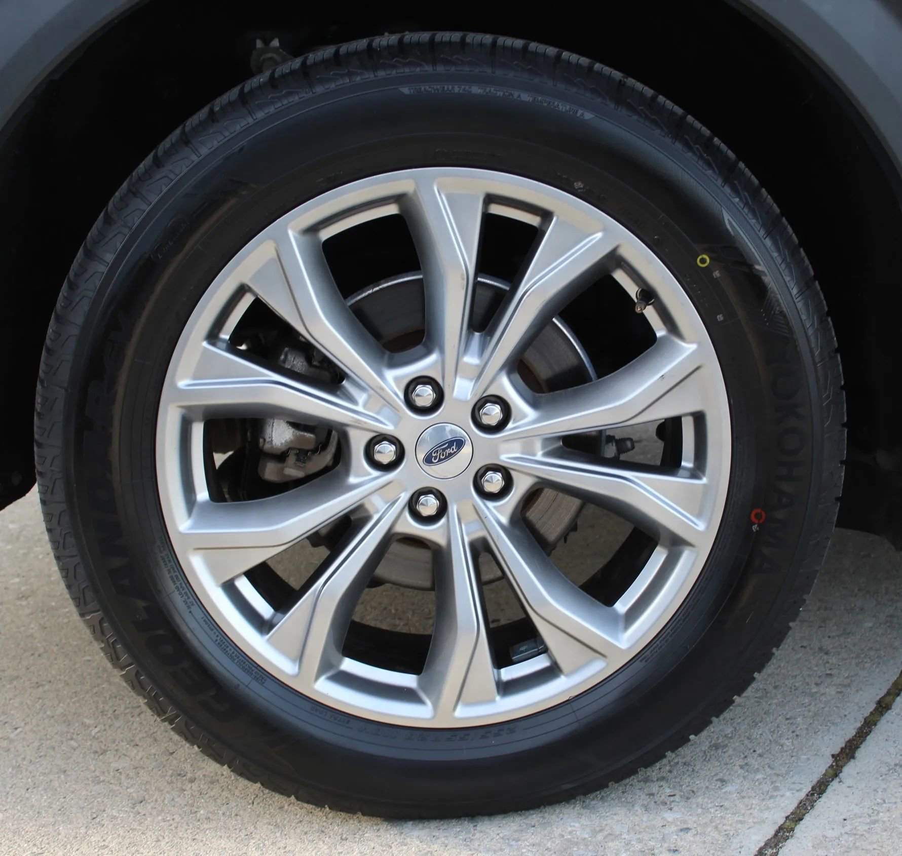 Used 2021 Ford Explorer Limited image 9