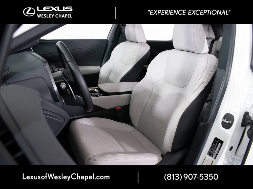 Used 2025 Lexus RX 350 Premium Plus w/ Accessory Package (Z1) FWD image 13