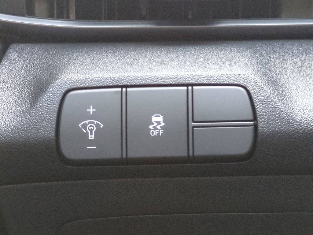 New 2026 Hyundai Elantra SEL Sport image 26