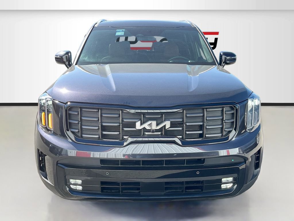 Used 2025 Kia Telluride SX Prestige AWD/4WD image 2